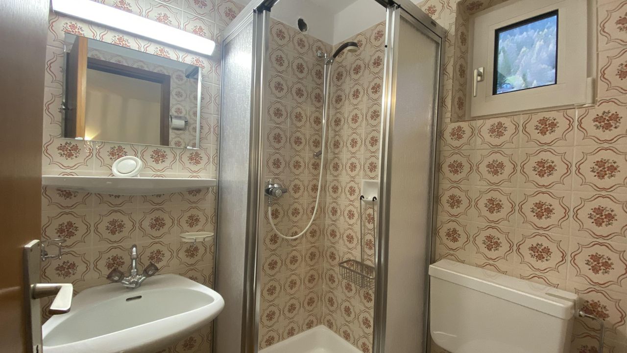 one of 6 bathrooms one of 6 bathrooms